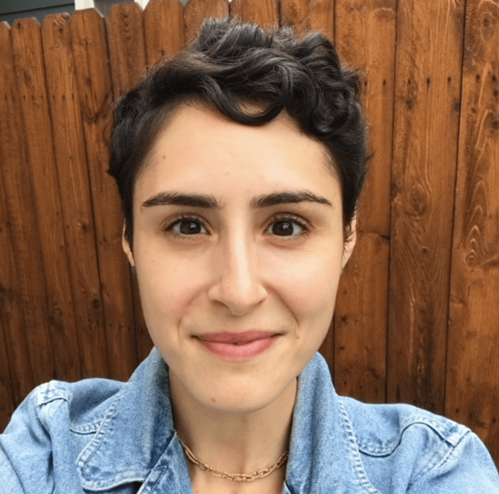 Claire Papell headshot