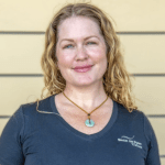 Holly Beck headshot