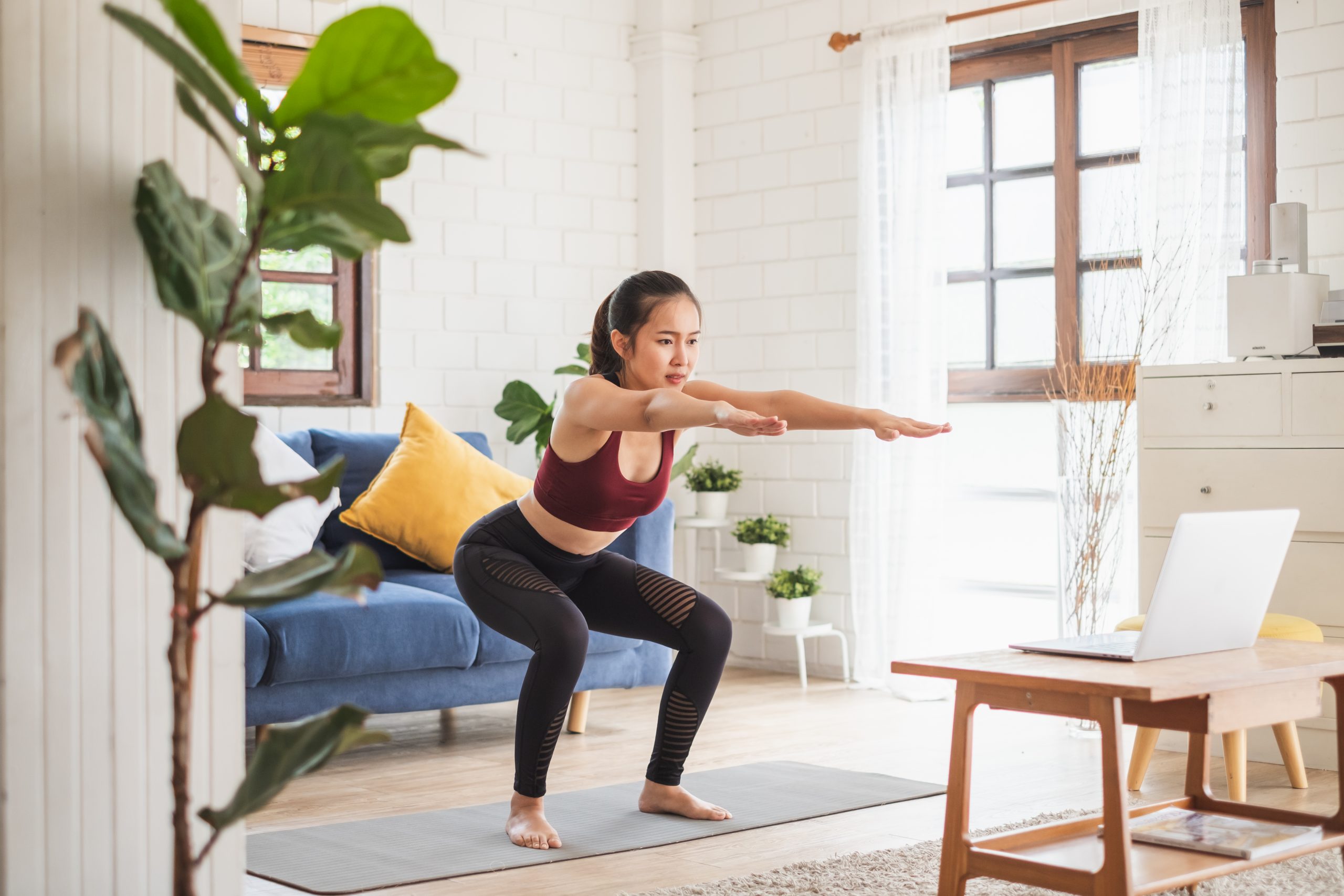 beginnen beven door elkaar haspelen 3 Benefits of an Online Yoga Teacher Training Course | YogaRenew