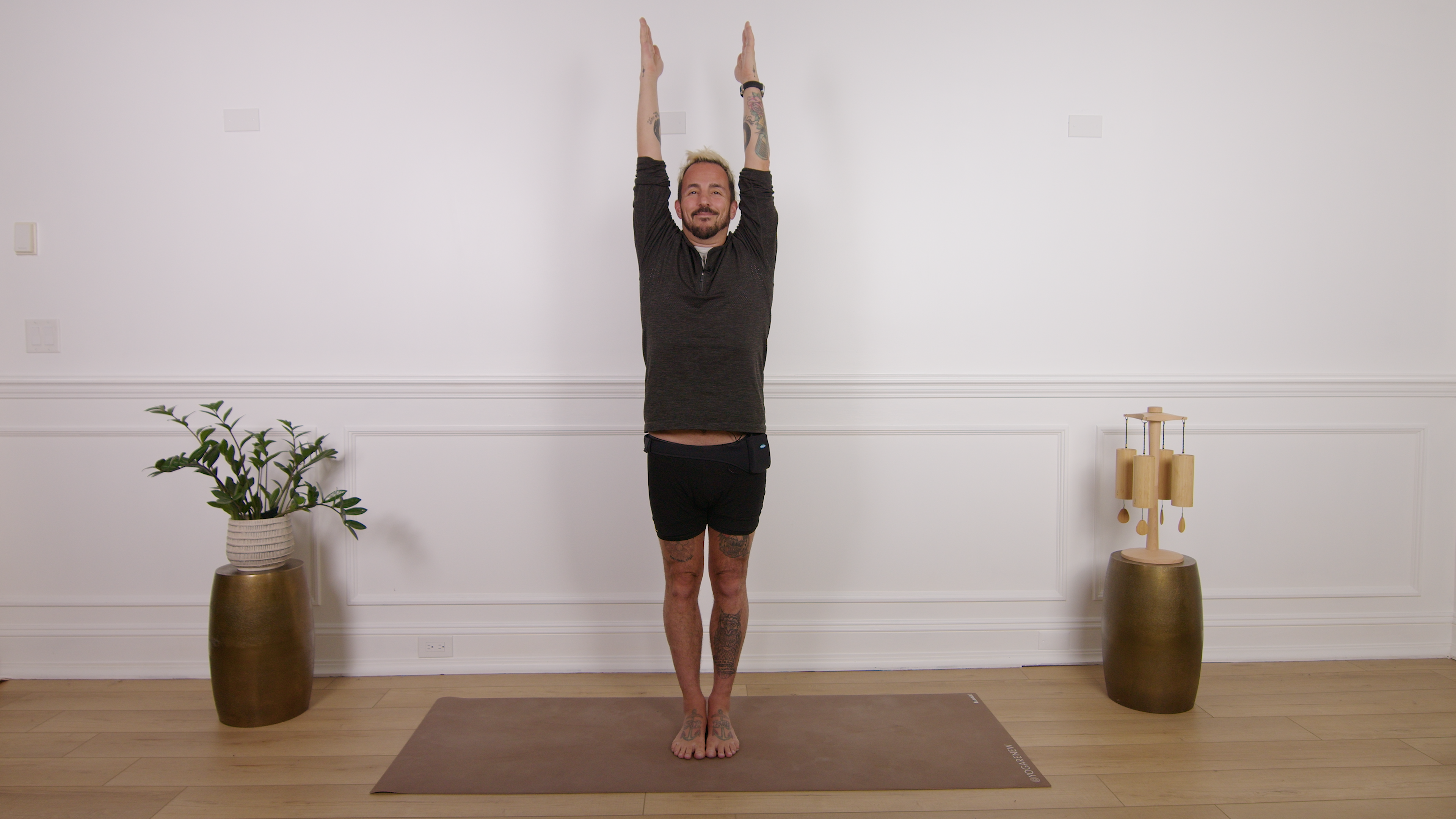 Upward Arm Pose