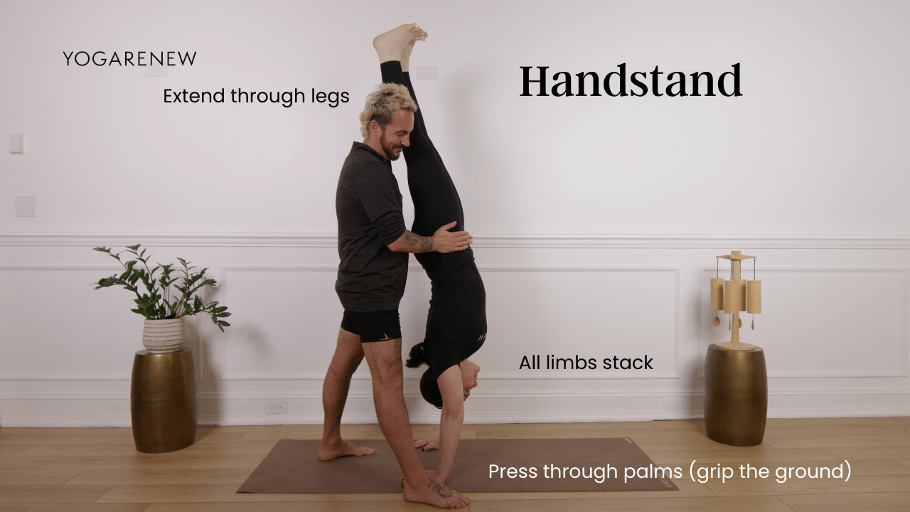 handstand graphic with alignment points